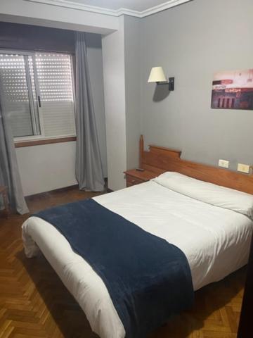 Albergue Hostal Sao Telmo Tui Exterior photo